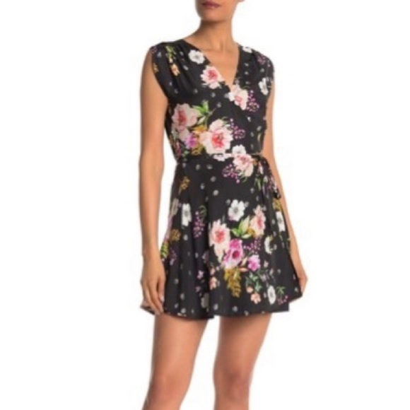 Yumi Kim Cruel Summer Soho Mixer Wrap Dress - Picture 11 of 13